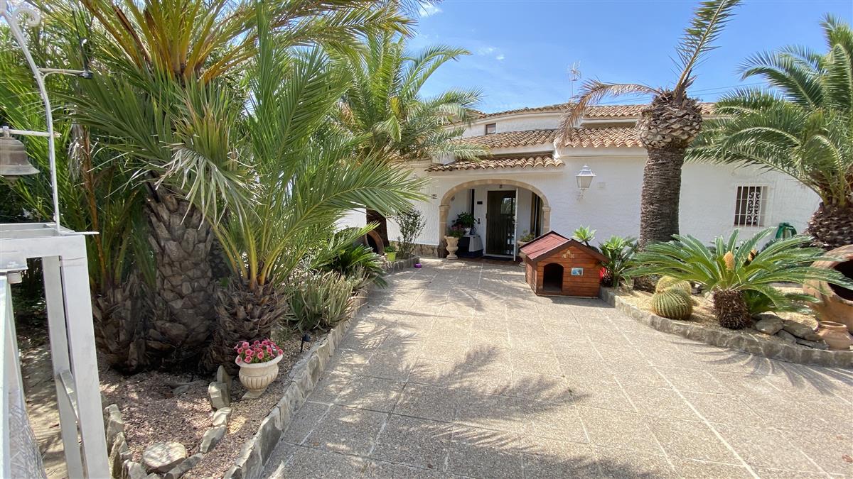 For Sale. House | Villa in Calpe